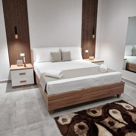 Hotel Movida 卡索里亚 外观 照片
