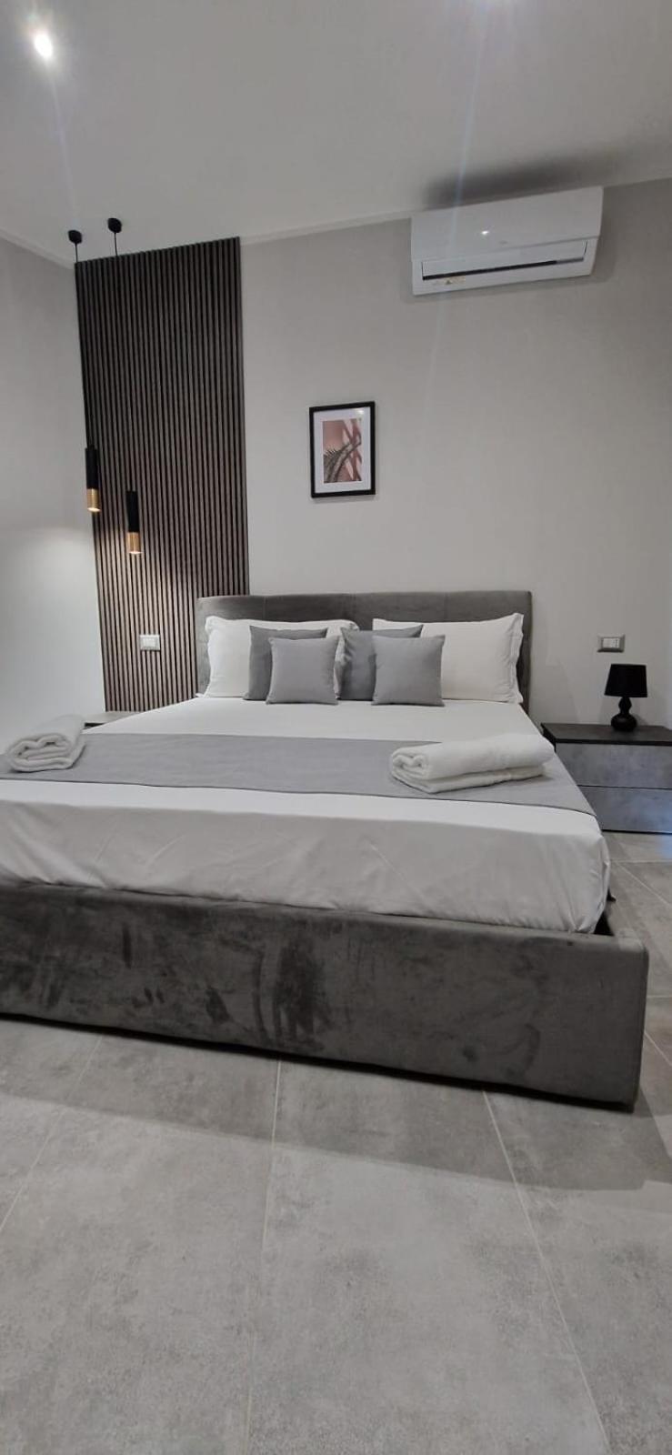 Hotel Movida 卡索里亚 外观 照片